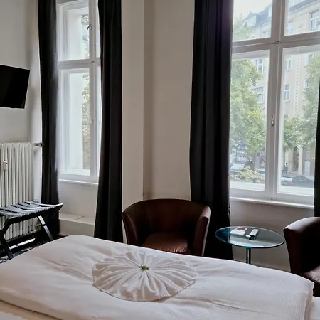 Отель Gasteiner Hof Берлин