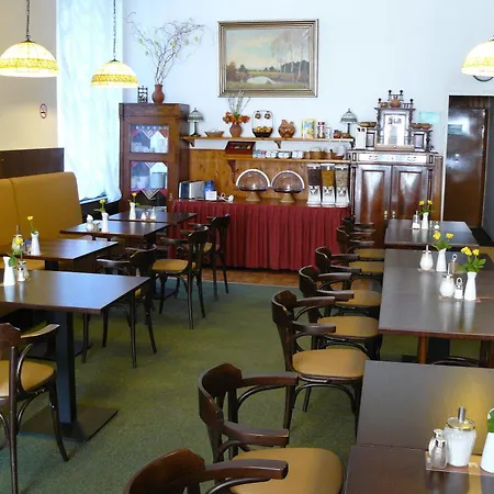 伽斯腾纳酒店 酒店